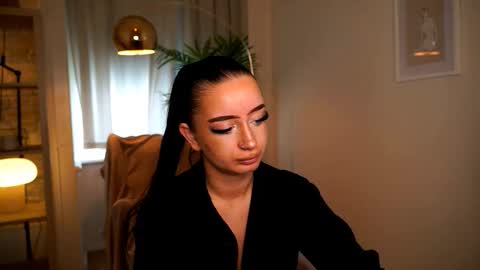 Snapshot of _blackpeaarl chatting on February 20, 2026, 10:38 am Pearl online show from February 20, 2026, 10:38 am