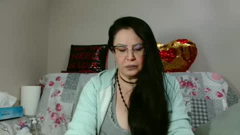 Snapshot of _blue__butterfly_ chatting on November 25, 2025, 7:25 pm KHALEESI online show from November 25, 2025, 7:25 pm