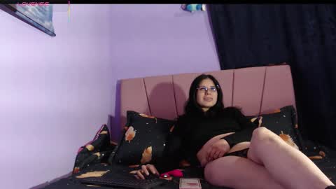 Snapshot of _boombom__ chatting on January 14, 2026, 1:22 am _boombom__ online show from January 14, 2026, 1:22 am