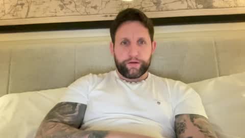 Snapshot of _british_hung_ chatting on February 17, 2025, 9:30 pm UK BigThick Cock online show from February 17, 2025, 9:30 pm