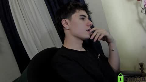 Snapshot of _broken_47 chatting on December 15, 2024, 6:07 am FELIPE CAMACHO    dont forget to support me with a little hand up online show from December 15, 2024, 6:07 am