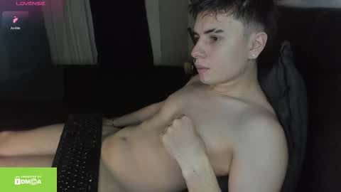 Snapshot of _broken_47 chatting on September 11, 2025, 9:09 am FELIPE CAMACHO    dont forget to support me with a little hand up online show from September 11, 2025, 9:09 am