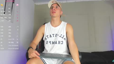 Snapshot of _bruno_bs chatting on February 23, 2025, 8:11 pm BRUNO online show from February 23, 2025, 8:11 pm