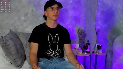Snapshot of _bruno_bs chatting on October 22, 2025, 12:22 am BRUNO online show from October 22, 2025, 12:22 am