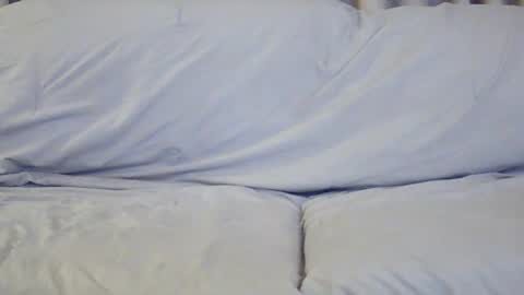 Snapshot of _bunny_b chatting on July 28, 2026, 6:20 pm I will be back soon online show from July 28, 2026, 6:20 pm