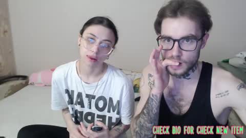 Snapshot of _by_double_sexy_miss_ chatting on February 19, 2025, 3:49 pm _by_double_sexy_miss_ online show from February 19, 2025, 3:49 pm