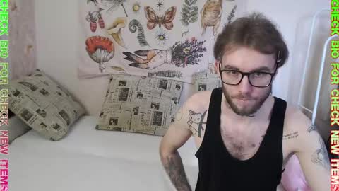 Snapshot of _by_double_sexy_miss_ chatting on March 4, 2025, 10:13 am _by_double_sexy_miss_ online show from March 4, 2025, 10:13 am