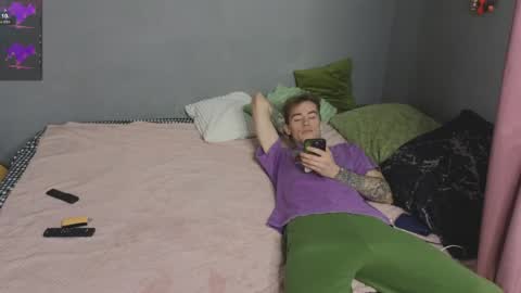 Snapshot of _by_double_sexy_miss_ chatting on April 6, 2026, 7:20 am _by_double_sexy_miss_ online show from April 6, 2026, 7:20 am