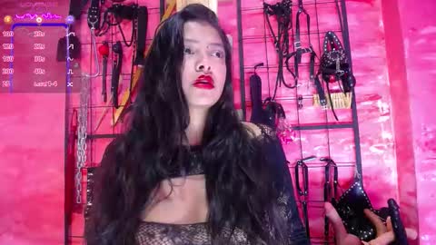 Snapshot of _candy_bdsm_ chatting on February 10, 2026, 11:36 am Bella online show from February 10, 2026, 11:36 am