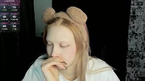 Snapshot of _caramel_milk_ chatting on March 2, 2025, 7:45 pm Merlizz online show from March 2, 2025, 7:45 pm