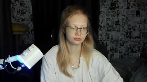 Snapshot of _caramel_milk_ chatting on September 22, 2025, 2:57 am Merlizz online show from September 22, 2025, 2:57 am