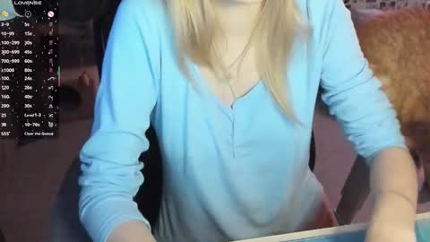 Snapshot of _caramel_milk_ chatting on October 23, 2025, 2:33 am Merlizz online show from October 23, 2025, 2:33 am