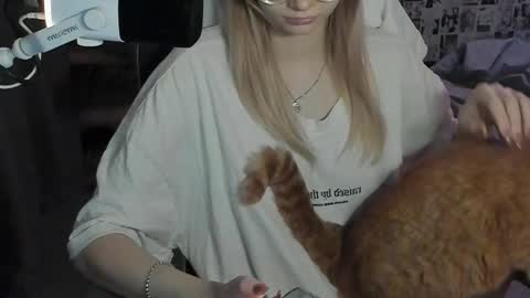 Snapshot of _caramel_milk_ chatting on October 30, 2025, 2:24 am Merlizz online show from October 30, 2025, 2:24 am