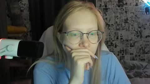 Snapshot of _caramel_milk_ chatting on November 6, 2025, 2:45 am Merlizz online show from November 6, 2025, 2:45 am