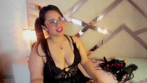 Snapshot of _carolinee_sweet chatting on January 9, 2025, 9:37 am Caroline Sweet online show from January 9, 2025, 9:37 am
