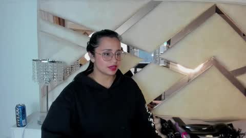Snapshot of _carolinee_sweet chatting on January 10, 2025, 10:28 am Caroline Sweet online show from January 10, 2025, 10:28 am