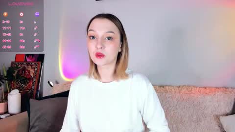 Snapshot of _ccrystaa_ chatting on November 24, 2025, 6:13 am Christina Chris online show from November 24, 2025, 6:13 am