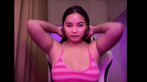 Snapshot of _chelle69xx chatting on February 3, 2026, 7:35 am _chelle69xx online show from February 3, 2026, 7:35 am