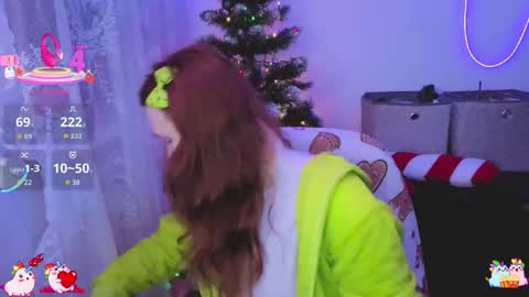 Snapshot of _chlo_e chatting on December 20, 2025, 4:14 pm Alisa NO NUDE online show from December 20, 2025, 4:14 pm