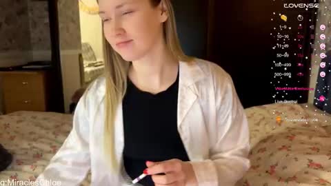 Snapshot of _chloe_miller_ chatting on December 21, 2025, 4:25 pm _chloe_miller_ online show from December 21, 2025, 4:25 pm