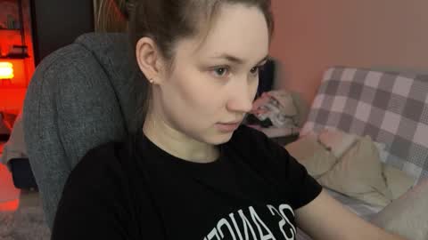 Snapshot of _chloe_miller_ chatting on February 13, 2026, 12:12 pm _chloe_miller_ online show from February 13, 2026, 12:12 pm