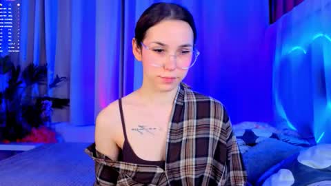 Snapshot of _cindy_lou_ chatting on December 21, 2025, 5:25 am Cindy . online show from December 21, 2025, 5:25 am