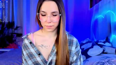 Snapshot of _cindy_lou_ chatting on December 23, 2025, 5:27 am Cindy . online show from December 23, 2025, 5:27 am