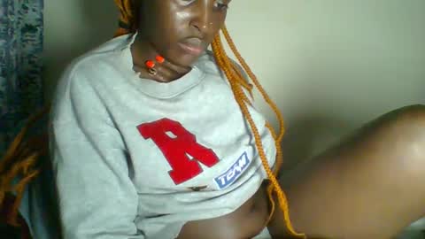 clara online show from January 15, 2025, 12:36 pm