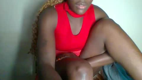 clara online show from February 4, 2025, 9:07 am