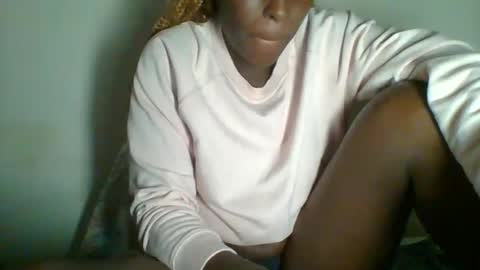 clara online show from February 8, 2025, 5:29 am