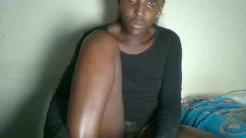 clara online show from February 9, 2025, 1:14 pm