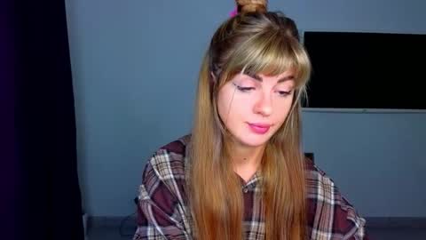 D online show from October 29, 2025, 11:56 am