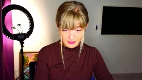 Snapshot of _comefeelme_ chatting on December 21, 2025, 6:31 am D online show from December 21, 2025, 6:31 am