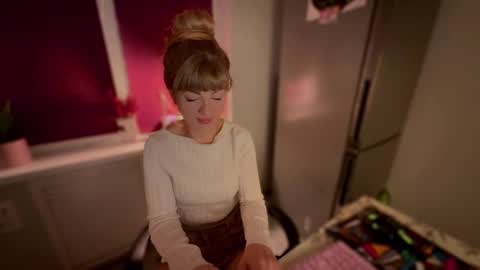 Snapshot of _comefeelme_ chatting on February 14, 2026, 5:15 am D online show from February 14, 2026, 5:15 am