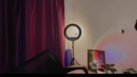 Snapshot of _comefeelme_ chatting on February 27, 2026, 7:41 am D online show from February 27, 2026, 7:41 am