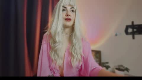 Snapshot of _comefeelme_ chatting on March 2, 2026, 7:09 am D online show from March 2, 2026, 7:09 am