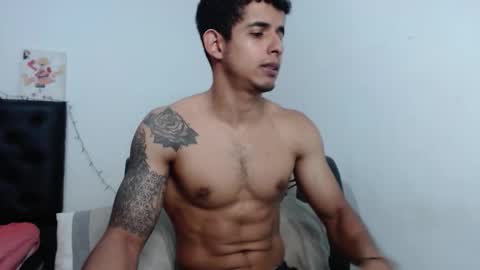  crissgex  online show from February 8, 2026, 2:04 am