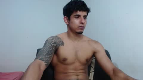  crissgex  online show from May 25, 2026, 1:55 am