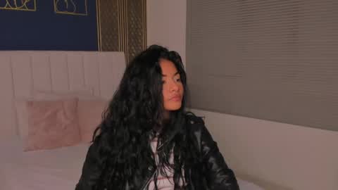 Snapshot of _dakota_a chatting on February 13, 2025, 1:29 am Dakota online show from February 13, 2025, 1:29 am