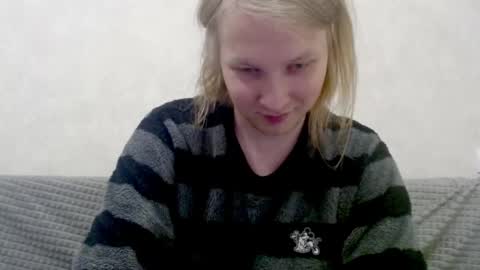 Snapshot of _dash_ chatting on November 19, 2025, 5:46 pm Tony online show from November 19, 2025, 5:46 pm