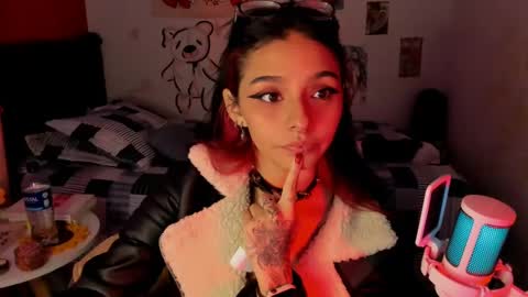 Snapshot of _dayanne_ chatting on January 25, 2025, 10:50 pm Pao online show from January 25, 2025, 10:50 pm