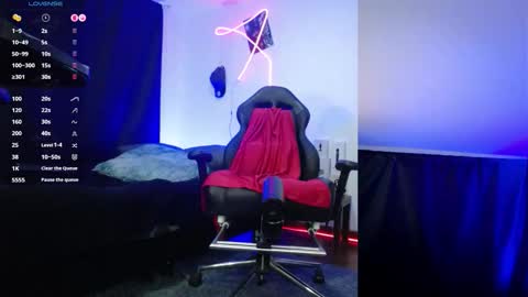 Snapshot of _delacruz911_ chatting on January 5, 2026, 11:08 pm delacruz online show from January 5, 2026, 11:08 pm