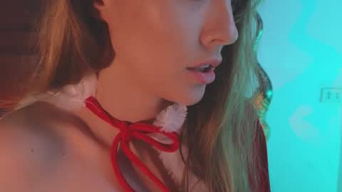 Snapshot of _demi_dee_ chatting on December 20, 2024, 12:16 pm DemiDee online show from December 20, 2024, 12:16 pm