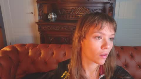 DemiDee online show from January 14, 2026, 5:57 am