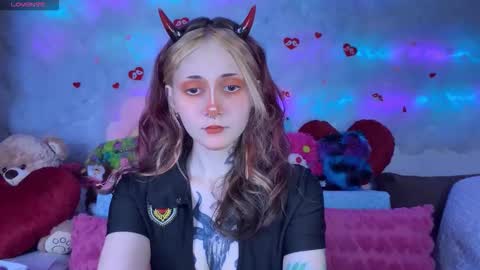 Snapshot of _devilbaby chatting on February 20, 2026, 9:26 pm Kate online show from February 20, 2026, 9:26 pm