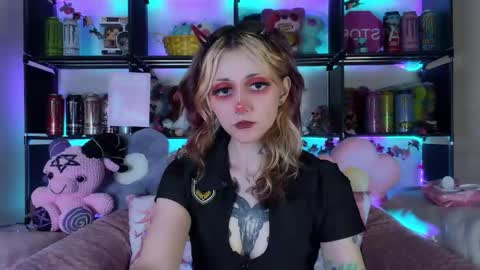 Kate online show from May 29, 2026, 7:12 pm