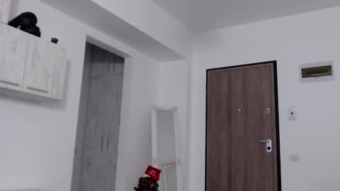 Dylan online show from December 28, 2024, 12:03 pm