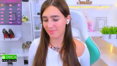 Snapshot of _eliizabeth__ chatting on September 13, 2025, 9:58 pm Lizzy online show from September 13, 2025, 9:58 pm