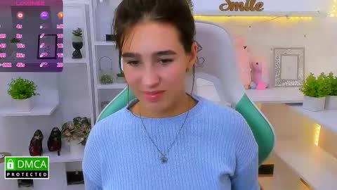 Snapshot of _eliizabeth__ chatting on September 24, 2025, 10:13 pm Lizzy online show from September 24, 2025, 10:13 pm