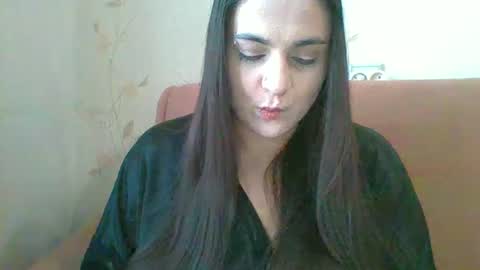 Eloiz online show from February 23, 2025, 2:35 pm